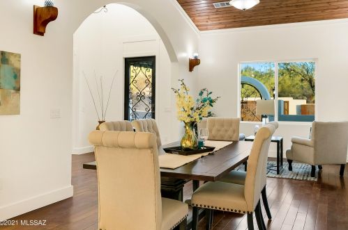 5201 Camino Real, Tucson AZ  85718-5028 exterior