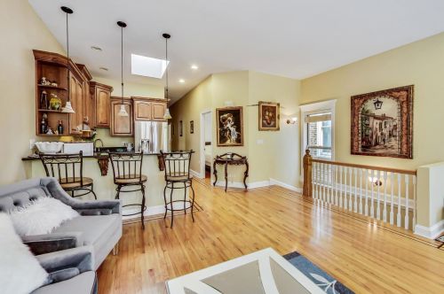 2513 Walton St, Chicago IL 60622-4510 exterior