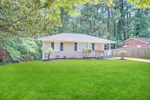 2702 Loghaven Dr, Atlanta GA  30318-7430 exterior