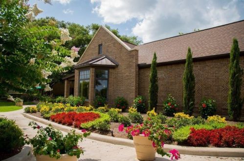 5502 Westerdale Dr, Fulshear TX 77441-4121 exterior