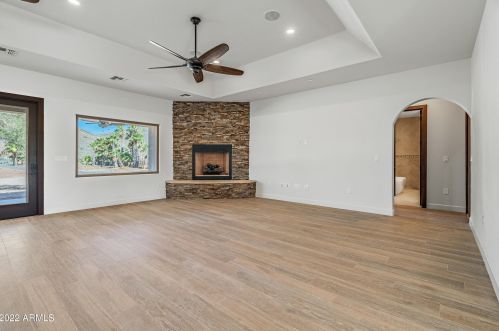 36648 27th Ave, Phoenix AZ 85086-8747 exterior