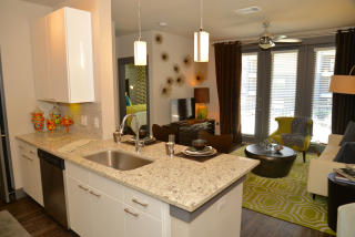 4343 Congress Ave, Dallas TX  75219-2524 exterior