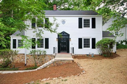 1810 Montrose Dr, Atlanta GA  30344-3002 exterior