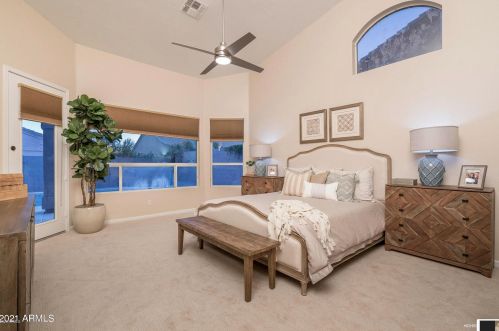 723 Amberwood Dr, Phoenix AZ  85045-0634 exterior