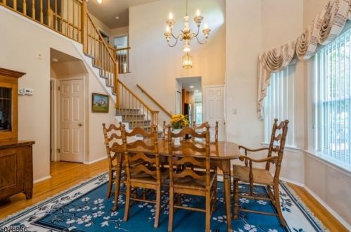 301 Porter Way, Bridgewater NJ 08807-3540 exterior