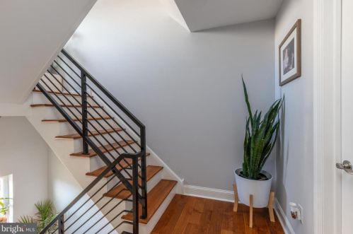 1832 Hancock St, Philadelphia PA 19133-3802 exterior