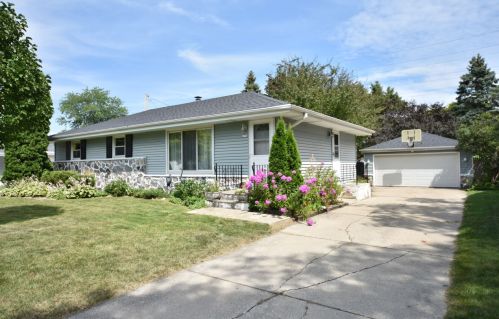 8096 61, Milwaukee WI 53223-3502 exterior