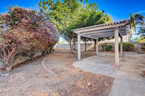 17332 Anglin Ln, Tustin CA 92780-1904 exterior