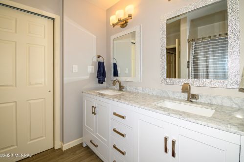 5026 Scarlett St, Tucson AZ  85711-4341 exterior