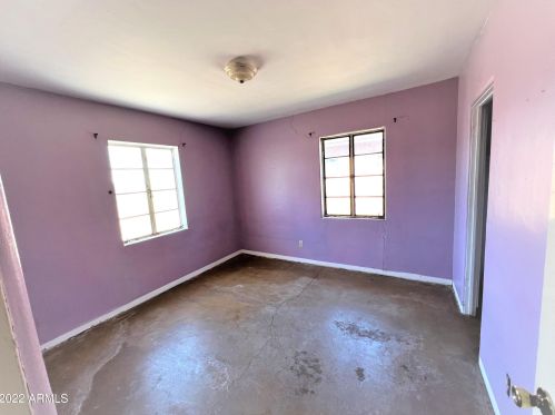 3322 17 Dr, Phoenix AZ 85045-1793 exterior