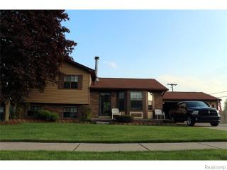 26522 Galassi St, New Baltimore, MI 48051-2927