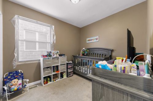 7604 Yates Blvd, Chicago IL  60649-4127 exterior