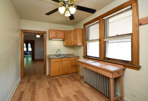 4910 Kilbourn Ave, Chicago IL 60629-5217 exterior