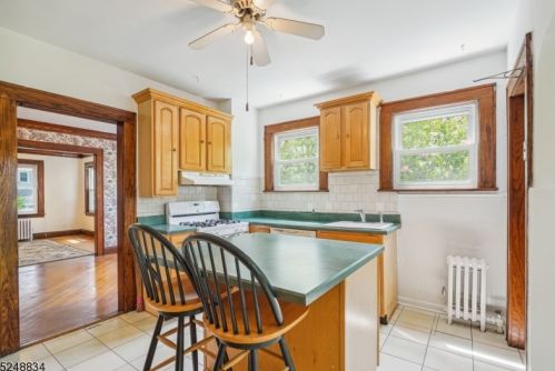 162 Franklin Ave, Maplewood NJ 07040-3523 exterior