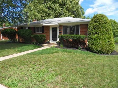 908 Elmsford Dr, Clawson MI  48017-1016 exterior