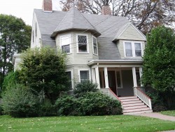 69 Hillside Ave, Newton, MA 02465-2543