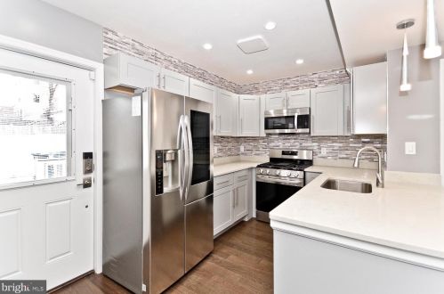 4650 Hayes St, Washington DC 20019-3611 exterior