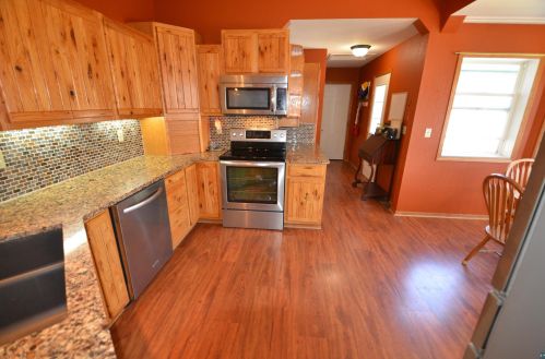 6252 Church Rd, Duluth MN 55803-9343 exterior