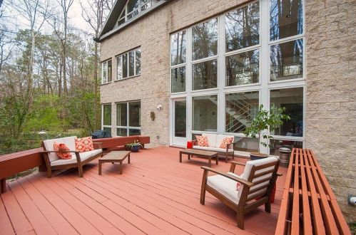 1141 Biltmore Dr, Atlanta GA 30329-3809 exterior