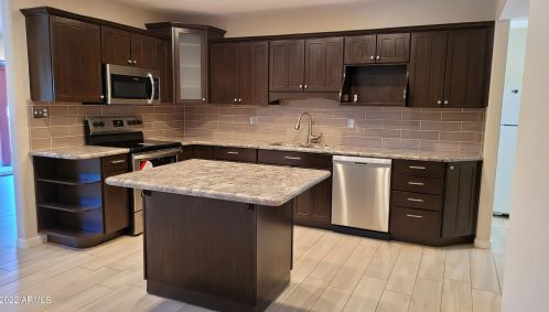 12628 22nd Pl, Phoenix AZ  85022-5812 exterior