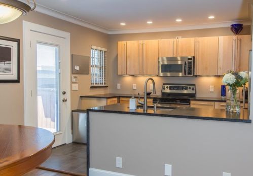 6469 Bordeaux Ave, Dallas TX 75209-5703 exterior