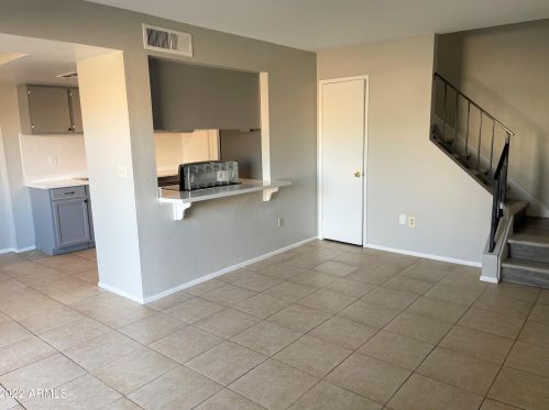 4022 44th Way, Phoenix AZ  85040-2055 exterior