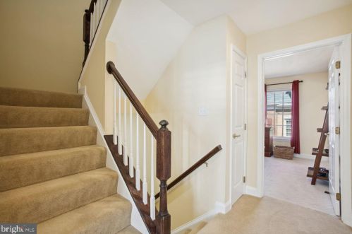 321 Fayette St, Alexandria VA 22314-2434 exterior