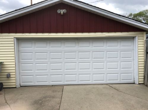 5733 86th Pl, Milwaukee, WI 53225-2839