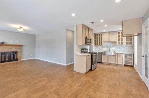 1323 School St, Folsom CA  95630-3335 exterior