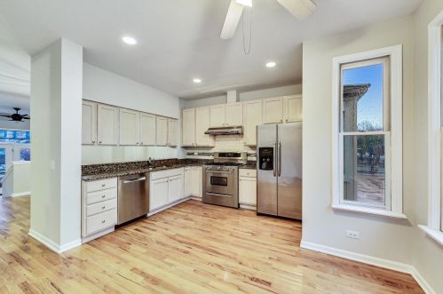 1211 Lexington St, Chicago IL 60624-3647 exterior