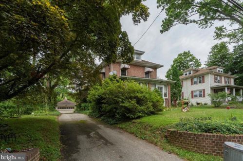 733 Lewis Rd, Limerick, PA 19468-1307