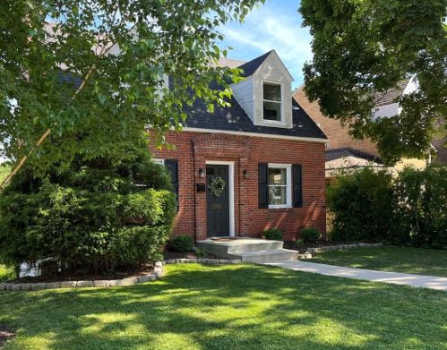 1301 Justine St, Pittsburgh, PA 15204-2407