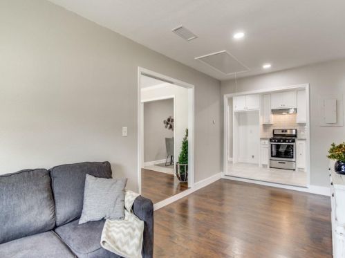 832 Emberwood Dr, Dallas TX 75232-3941 exterior