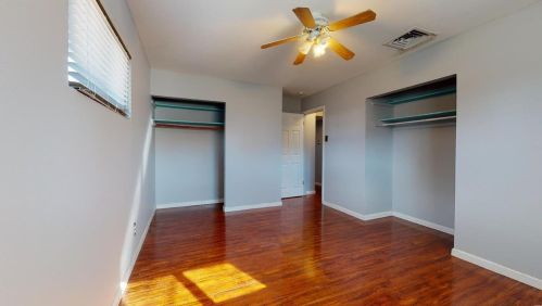 9300 Macon Ave, Saint Louis MO 63134-3432 exterior