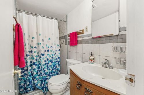 5122 28th St, Tucson AZ  85711-5822 exterior