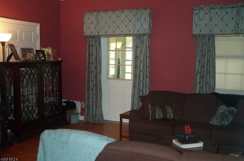 245 Prospect St, Westfield NJ 07090-4200 exterior