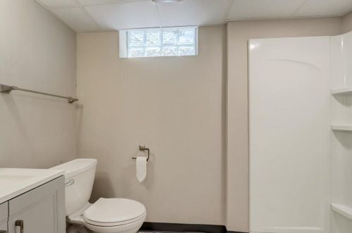 9332 Burleigh St, Milwaukee WI  53222-3550 exterior