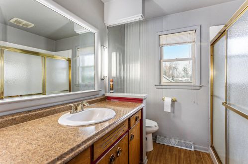 1408 Meadowlane Dr, Grand Rapids MI 49508-4655 exterior