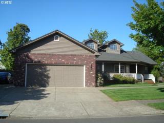 3239 Twin Elms Dr, Eugene, OR 97408-7513