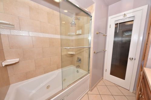 4187 78, Milwaukee WI 53223-5626 exterior