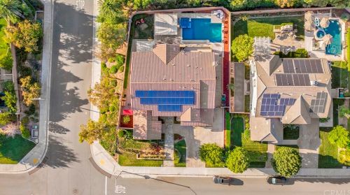 12612 Sierra Creek Dr, Riverside CA 92503-8453 exterior