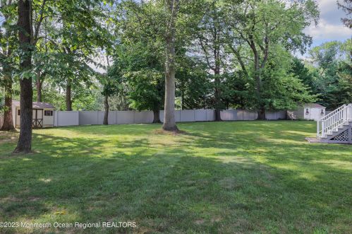 56 Normandy Ct, Middletown NJ 07748-3221 exterior