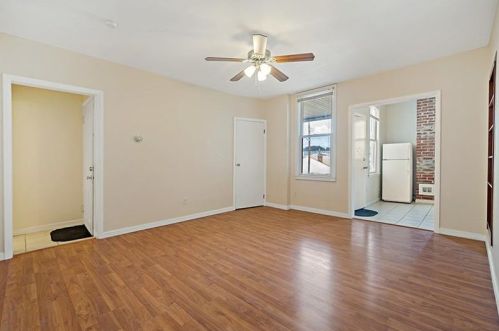 5205 Stanton Ave, Pittsburgh PA 15201-2592 exterior