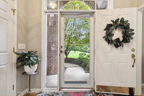 4406 Carmine Ct, Dewitt MI 48820-9183 exterior