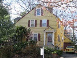1395 Walnut St, Newton, MA 02461-1851