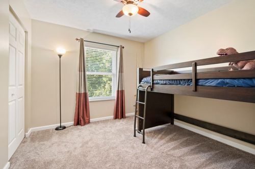 224 Mnr Vw Dr, Manor PA 15665-9734 exterior