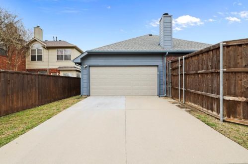 5600 Grn Holw Ln, Frisco TX 75056-3743 exterior