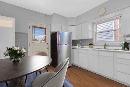 5428 Sawyer Ave, Chicago IL 60632-2624 exterior