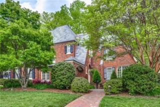 200 Country Club Dr, Greensboro NC  27408-5818 exterior