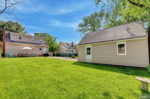 46 Delaware Ave, Dumont NJ  07628-2408 exterior